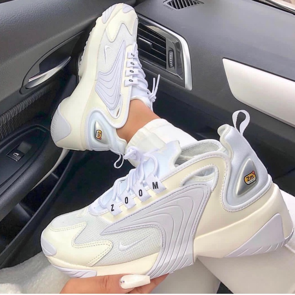 Nike zoom 2k sneakers